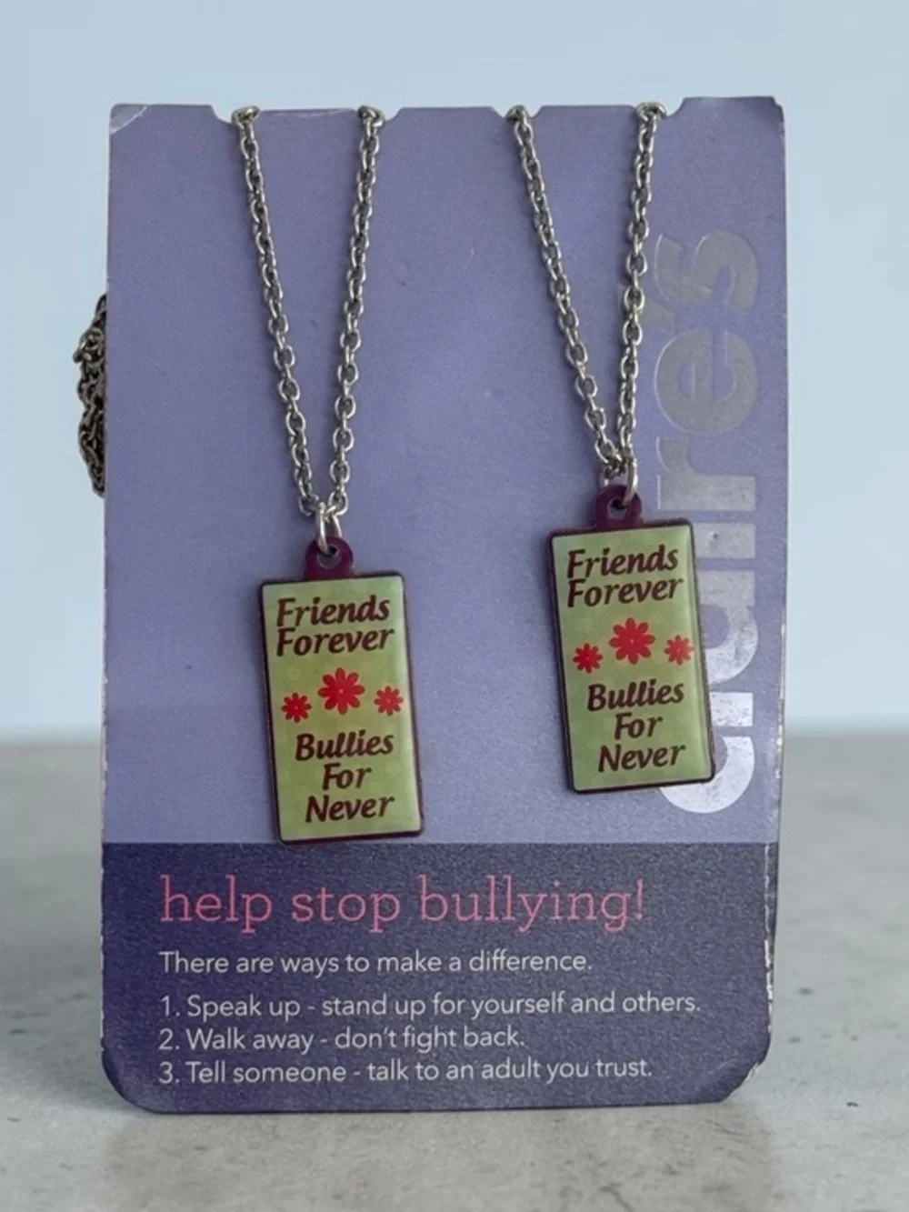 🫶🏻 Friends Forever 'Bullies For Never' Kids Necklace - Green Pendant